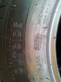 ขายยาง175/70/13 ยางMICHELIN ENEREY XM1 ปี 08 ( 1คู่ )