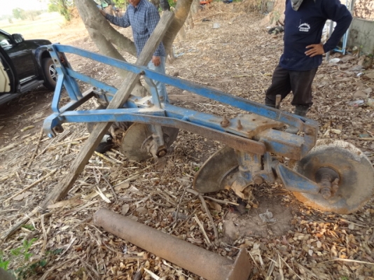 ขายผานสาม โครง สี่สภาพพร้อมทำงานครับ