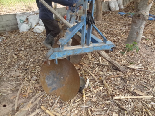 ขายผานสาม โครง สี่สภาพพร้อมทำงานครับ