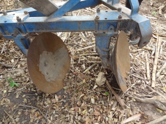 ขายผานสาม โครง สี่สภาพพร้อมทำงานครับ