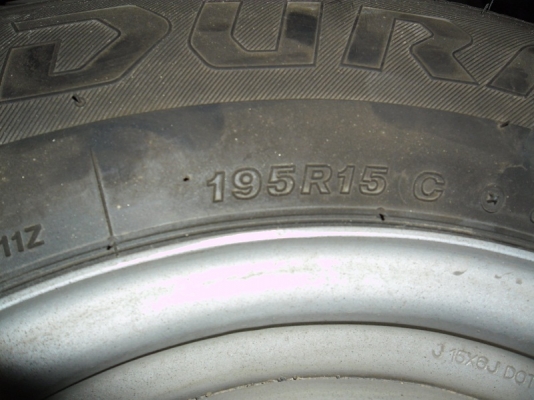 ขายยางBRIDGESTONE DURAVIS R611 ปี12 พร้อมกะทะ