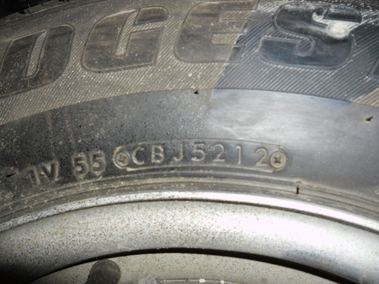 ขายยางBRIDGESTONE DURAVIS R611 ปี12 พร้อมกะทะ