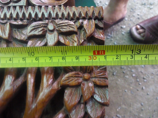 นาฬิกาบนไม้สักทองแกะสลักจากไม้ท่อเดียวขนาดใหญ่ใว้แต่งบ้าน