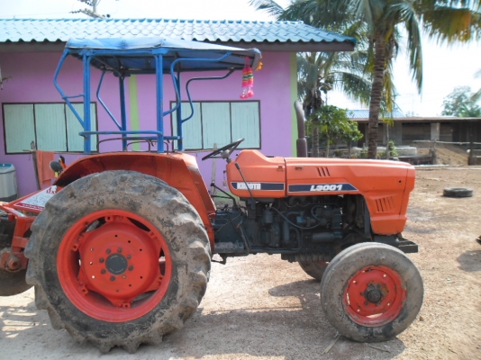 ขาย KUBOTA   L 3001   เพลาเดียว  65,000 บาท