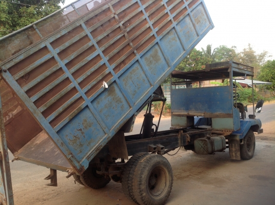 ขายด่วน 6 ล้อดั้ม เพื่อการเกษตร สภาพดี พร้อมใช้งาน คุ้มค่าราคาประหยัด ขายด่วน 6 ล้อดั้ม เพื่อการเกษตร สภาพดี พร้อมใช้งาน คุ้มค่าราคาประหยัด