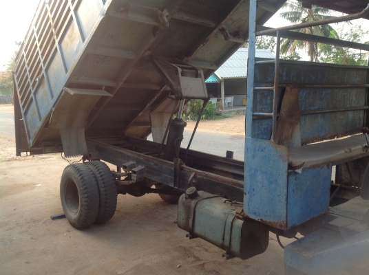 ขายด่วน 6 ล้อดั้ม เพื่อการเกษตร สภาพดี พร้อมใช้งาน คุ้มค่าราคาประหยัด ขายด่วน 6 ล้อดั้ม เพื่อการเกษตร สภาพดี พร้อมใช้งาน คุ้มค่าราคาประหยัด