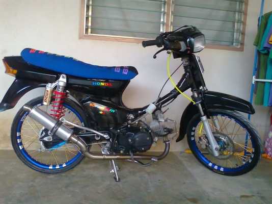 ขายดรีมคุรุ เครื่อง 125 15000