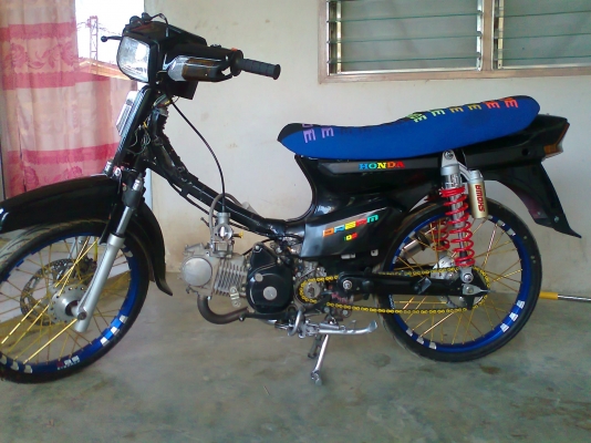 ขายดรีมคุรุ เครื่อง 125 15000