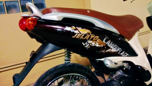 Jelato 2012 นํ้าตาล ลดล้างสต๊อค 22000 บาท เกรด A