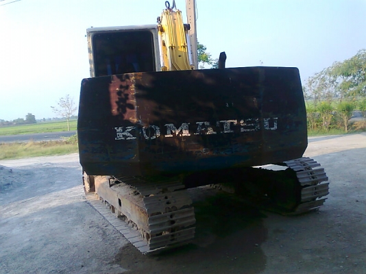 ขายด่วน..KOMATSU PC120-5  คอนโทรลยาว รถสวย มีระบบไฟฟ้า ทำงานดีไม่มีร้อน ประหยัดน้ำมันสุดคุ้ม ราคาต่อรองได้.