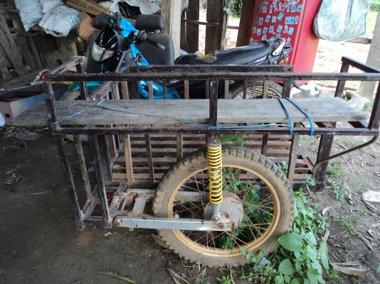 มอเตอร์ไซค์ พร้อมพ่วงข้าง มอเตอร์ไซค์ พร้อมพ่วงข้าง