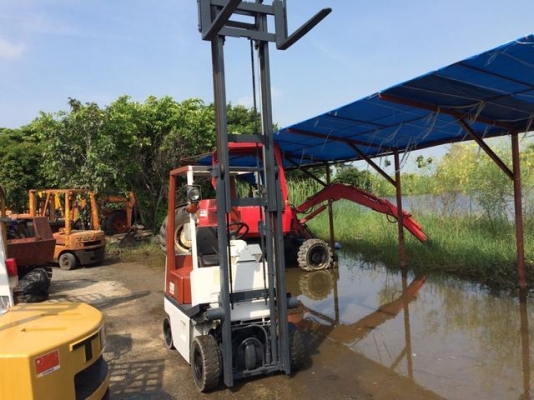 Nissan 0.9ตัน สภาพดี เก่าญี่ปุ่น พร้อมใช้ เบนซิน ยางตัน