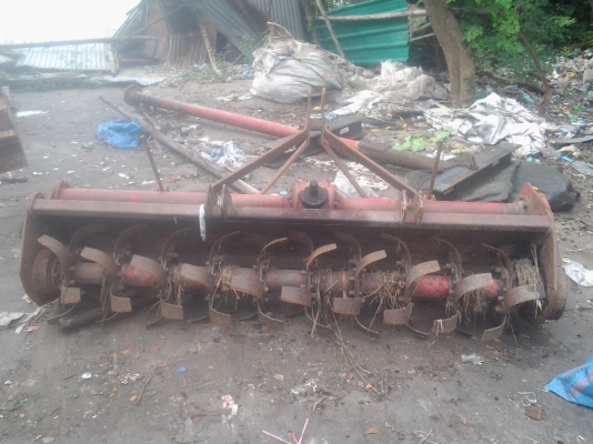 โรตารีโชดชัย2เมตรสภาพเก่าเก็บใช้งานใด้ปกติคับ