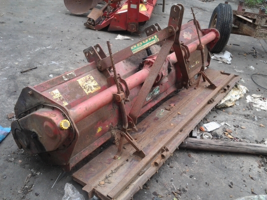 โรตารีโชดชัย2เมตรสภาพเก่าเก็บใช้งานใด้ปกติคับ