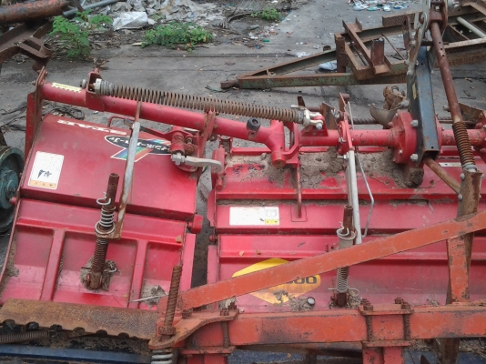 โรตารี 2.6 เก่านอกแบบพับข้างขึ้นใด้สองข้างใส่รถL45L47L50 แรง คับ