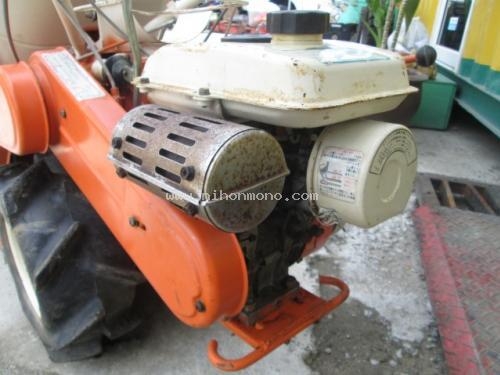 รถเกี่ยวข้าวเดินตาม รหัสสินค้า : 80904321 ยี่ห้อ : KUBOTA รุ่น : HE30A