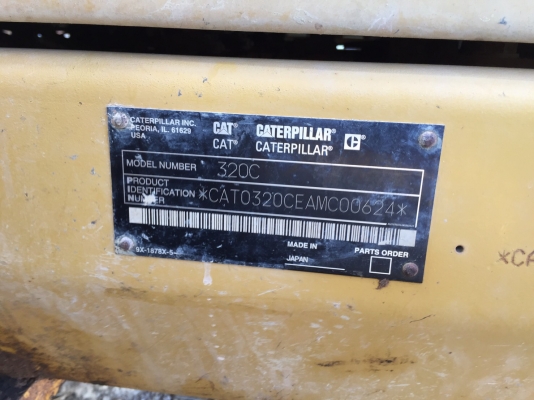 CAT320C ญี่ปุ่นแท้ๆ รถสวย..ช่วงล่างเต็ม เอวแน่น 13176ชม. เอกสารเล่มทะเบียน... CAT320C ญี่ปุ่นแท้ๆ รถสวย..ช่วงล่างเต็ม เอวแน่น 13176ชม. เอกสารเล่มทะเบียน...