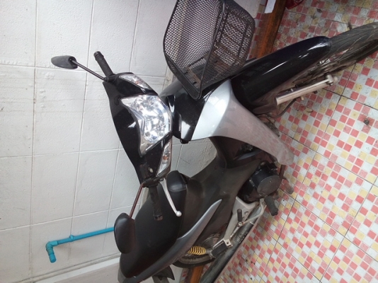 Honda wave  เครื่องยนต์เดิม เล่มชุดโอนพร้อม รถบ้านเจ้าของขายเอง