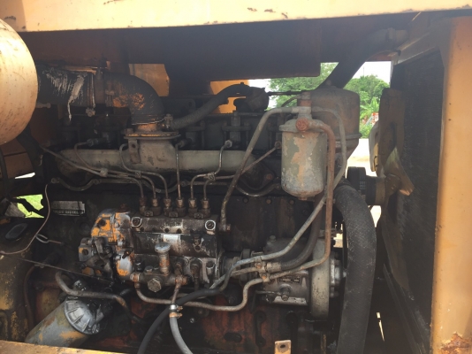 ขายรถตักล้อยาง komatsu รุ่น jh60