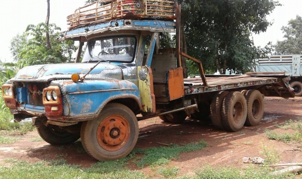 ขาย เทนเลอร์ 10 ล้อ หัวยาว เพลาเดียว ไม่มีทะเบียน เครื่อง 6BD1 165 แรงม้า เฟืองท้ายใหญ่ ราคาคุยกันได้ครับ