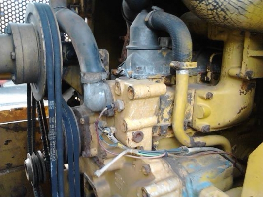 ขายรถแทรกเตอร์ตีนตะขาบ CAT 953 ขายรถแทรกเตอร์ตีนตะขาบ CAT 953