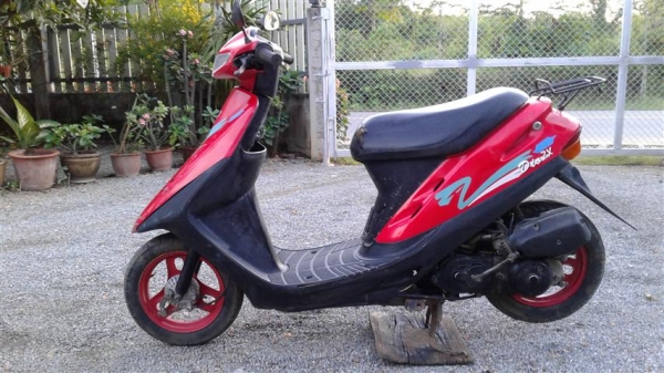 ขาย Dio zx รถเดิมเครื่องดีแบตใหม่ไฟออกแตรดังสตาร์ทมือเท้าใช้งานได้ปกติออกใบซื้อขาย