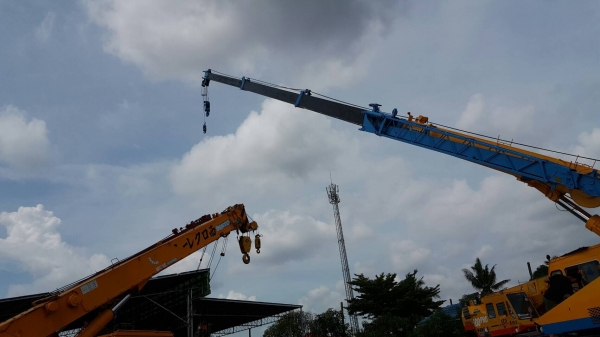 ต้องการขายรถเครน 4 ล้อ TADANO(M4) 25ตัน