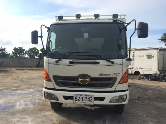HINO FC4J ปี 48 เครื่อง 165 แรงม้า กระบะยาว6.50เมตร พร้อมคอก สภาพสวยพร้อมใช้งาน HINO FC4J ปี 48 เครื่อง 165 แรงม้า กระบะยาว6.50เมตร พร้อมคอก สภาพสวยพร้อมใช้งาน