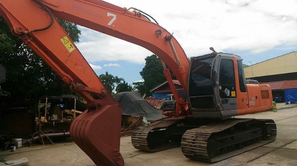 ขออนุญาตขายhitachi zx-1 สเป้กญี่ปุ่นแท้เอกสารอินวอยไฟฟ้าครบพร้อมใช้งานราคา1280000บาทสนใจติดต่อช่างดำ 0853224877-0988930465ครับผม