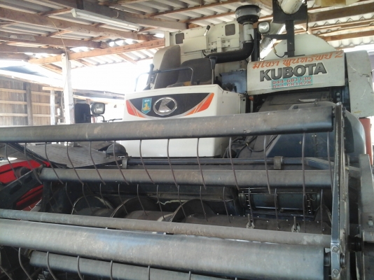 ขายรถเกี่ยวข้าว คูโบต้า DC-70G ราคาถูก ลดสุดๆเหลือ 550,000 บาท ขายรถเกี่ยวข้าว คูโบต้า DC-70G ราคาถูก ลดสุดๆเหลือ 550,000 บาท