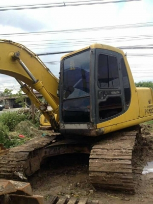 ขออนุญาตขายpc200-6ซี่เรี่ยนสูงเอกสารเล่มไฟฟ้าตัดพร้อมใช้งานราคา650000บาทสนใจติดต่อช่างดำ0853224877-0988930465ครับผม