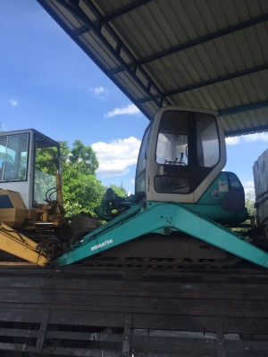 ขายรถขุดเล็กนำเข้าจากญี่ปุ่น komatsu pc30-6 สภาพสวยมาก ช่วงล่างสวย ใช้งานน้อย2265ชม.สนใจติดต่อ089-2579650 ดูรถได้ที่ อ.นครชันศรี จ.นครปฐม ขายรถขุดเล็กนำเข้าจากญี่ปุ่น komatsu pc30-6 สภาพสวยมาก ช่วงล่างสวย ใช้งานน้อย2265ชม.สนใจติดต่อ089-2579650 ดูรถได้ที่ อ.นครชันศรี จ.นครปฐม