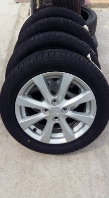 ขายล้อแม็ก mirage 15" พร้อมยางใหม่ปี16 สนใจติดต่อ ตาเล็ก ล้อและยางครับ 081-3747940