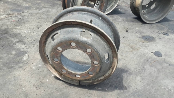 ขายกระทะ10ล้อขอบ20สภาพดีๆลูกละ1100บาทมี200 ลูก