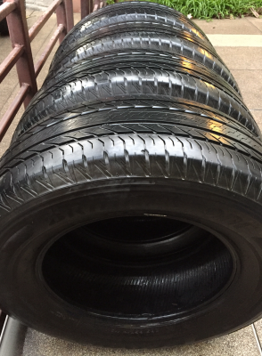 ยาง Bridgestone 265 65 17 ปลายปี15 ดอกเต็ม ไม่มีปะ ราคาไม่แพง