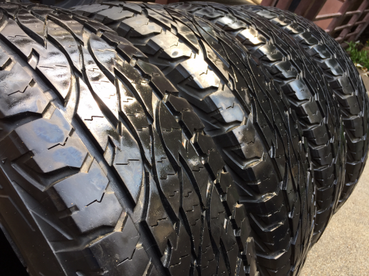 ยาง All Bridgestone 225 75 15 ปี13 ดอกเยอะ พร้อมใช้งาน ราคาไม่แพง ยาง All Bridgestone 225 75 15 ปี13 ดอกเยอะ พร้อมใช้งาน ราคาไม่แพง