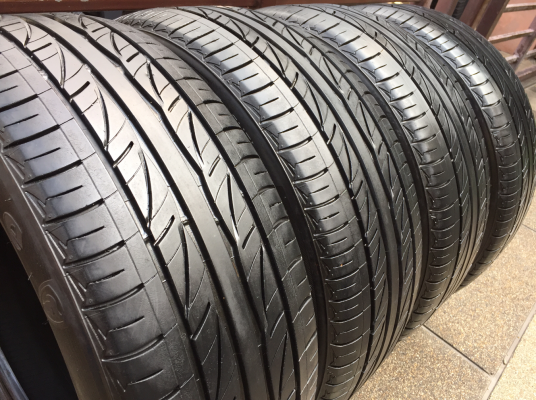 ยาง Firestone 205 55 16 ปี15 ดอกเต็ม ไม่มีปะ ราคาไม่แพง