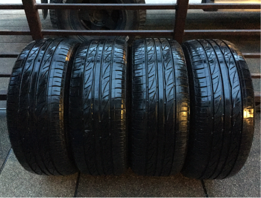 ยาง Firestone 205 55 16 ปี15 ดอกเต็ม ไม่มีปะ ราคาไม่แพง