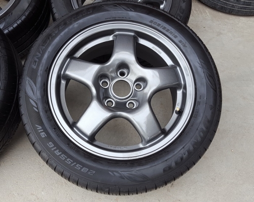 ขายล้อGTS R32 กว้าง6.5 ET40 ยางปี14  4 ล้อ