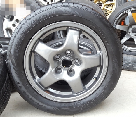 ขายล้อGTS R32 กว้าง6.5 ET40 ยางปี14  4 ล้อ