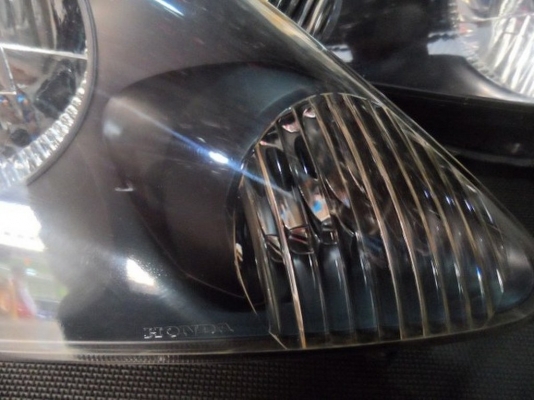 ขาย ไฟหน้ารถยนต์ โคมดำ Honda jazz มือสอง ปี2003 ของแท้ นำเข้าจากญี่ปุ่น