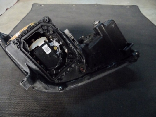 ขาย ไฟหน้ารถยนต์มือสอง ซีนอน xenon ครบชุด TOYOTA Harrier ตัว 2 มือสอง ของแท้ นำเข้าจากญี่ปุ่น