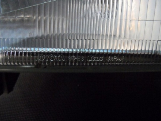 ขาย ไฟหน้ารถยนต์มือสอง TOYOTA SURF มือสอง ของแท้ นำเข้าจากญี่ปุ่น