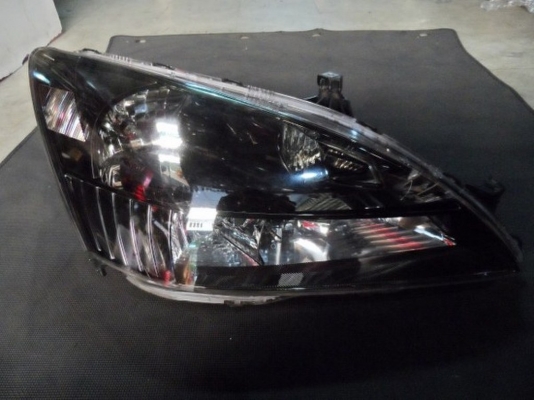 ขาย ไฟหน้ารถยนต์มือสอง โคมดำ ซีนอน Xenon  HONDA ACCORD  ปี 04 มือสอง ของแท้ นำเข้าจากญี่ปุ่น