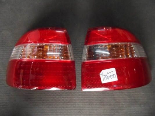 ขาย ไฟท้ายรถยนต์ มือสอง TOYOTA Corolla HI-TORQUE มือสอง ของแท้ นำเข้าจากญี่ปุ่น