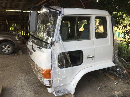 ขาย หัวสิบล้อ F18 ทำสีใหม่ อุปกรณ์ครบ