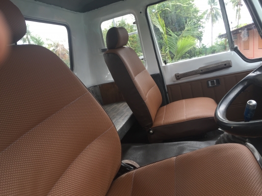 ขาย หัวสิบล้อ F18 ทำสีใหม่ อุปกรณ์ครบ