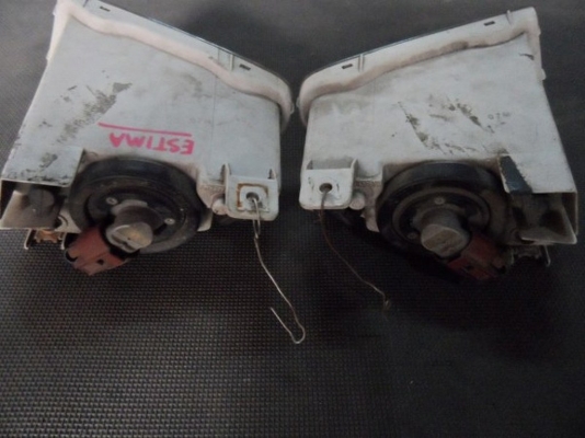 ขาย Sportlight สปอตไลท์ ไฟตัดหมอก TOYOTA Estima รุ่นแรก ปี 2004 มือสอง ของแท้ นำเข้าจากญี่ปุ่น