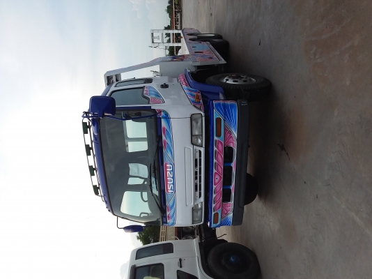 ขายเทเลอ2เพลาเครื่อง240ยาง900ราคา1100000ต่อรอง0897070053มงคล