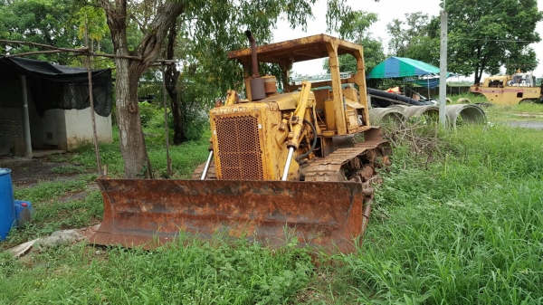 ต้องการขายรถแทรกเตอร์ CAT D50B รถพร้อมใช้งาน เอกสารเล่มทะเบียนครับ ต้องการขายรถแทรกเตอร์ CAT D50B รถพร้อมใช้งาน เอกสารเล่มทะเบียนครับ